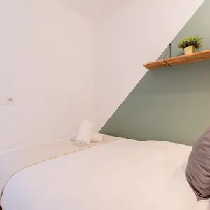 lille-gares-beautiful-apartment-warm-and-cozy-2pers.lillehotels.org/